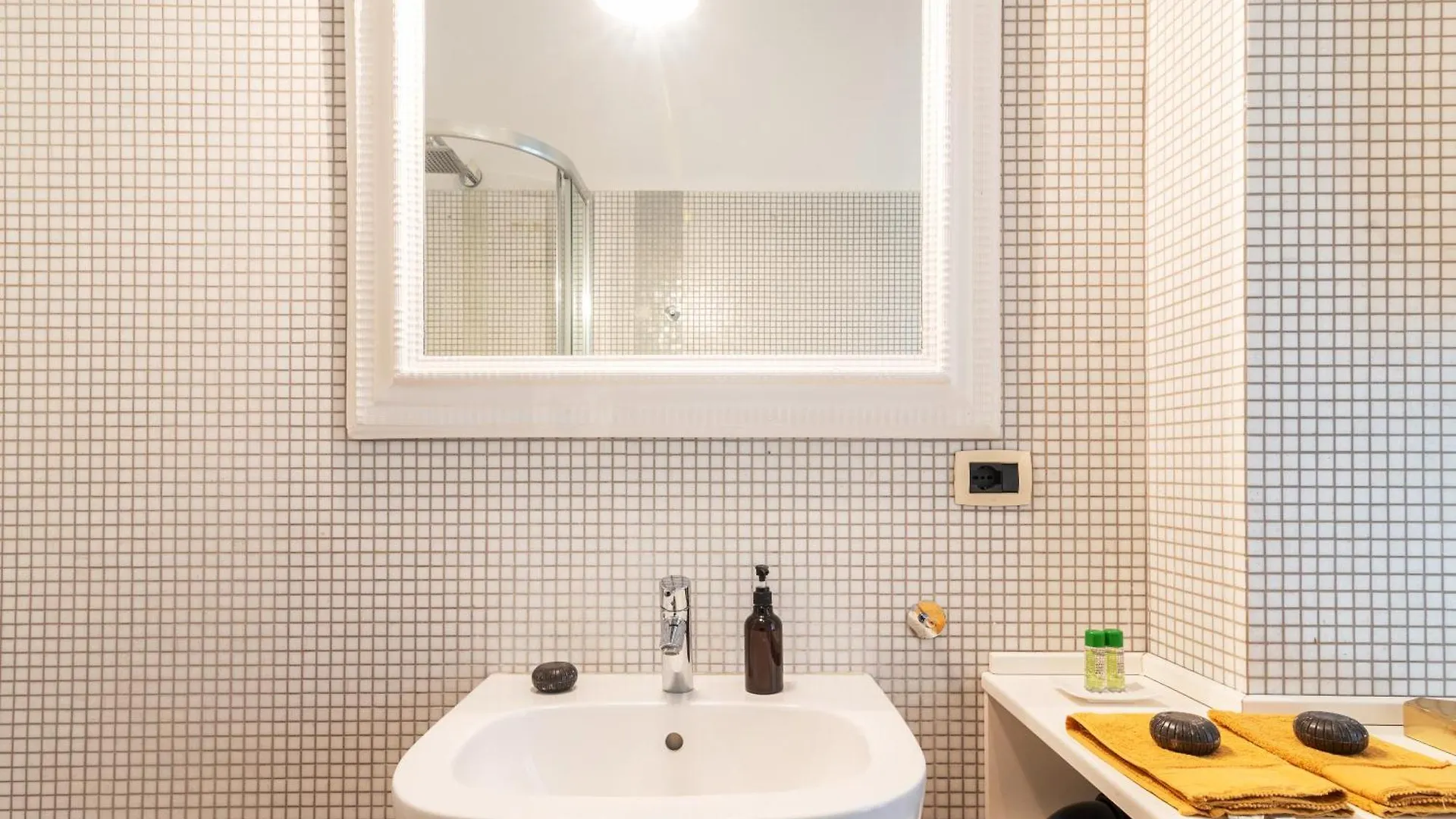 Mavi Flexyrent Apartment Milano